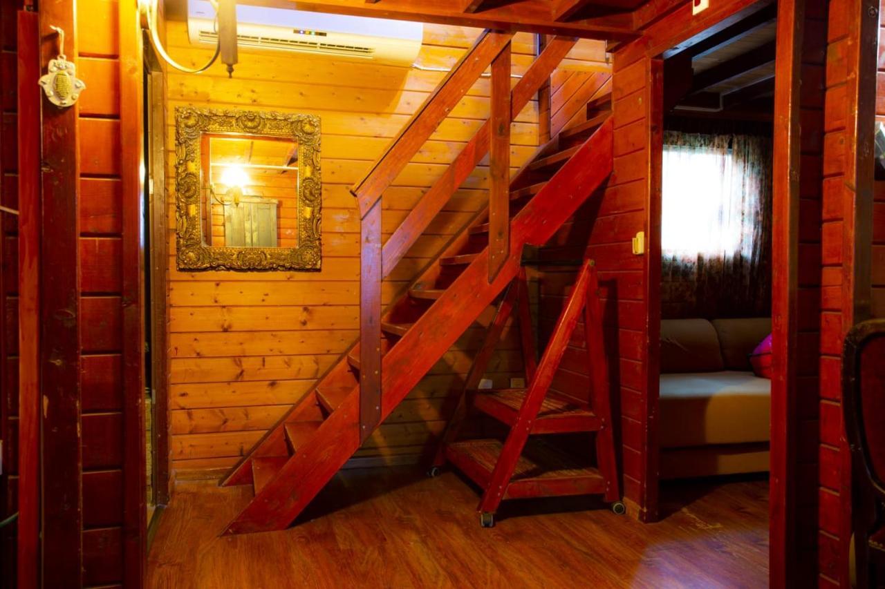 Family Cabin Menahemya Luaran gambar
